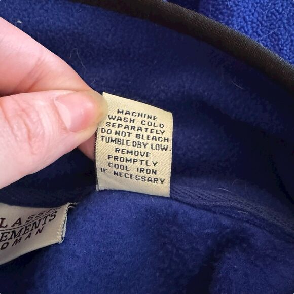 Classic Elements Woman size 2X royal blue appliquéd button front holiday fleece - Picture 10 of 10